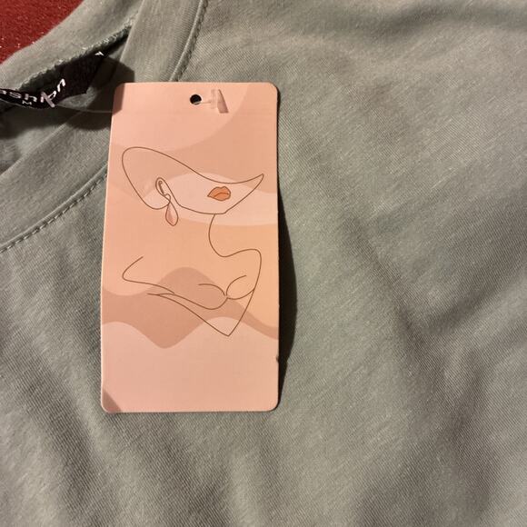 Fashion Women's Sage Green Ruffled Sleeve Top Blouse Size M NWT - Picture 4 of 5